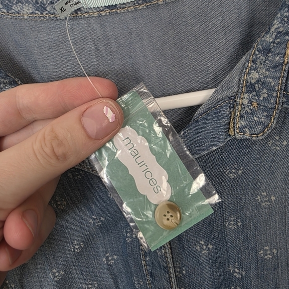 NEW Maurices Blue White Long Sleeve Button Up Western Rodeo Cowgirl Shirt Sz XL - Picture 7 of 11